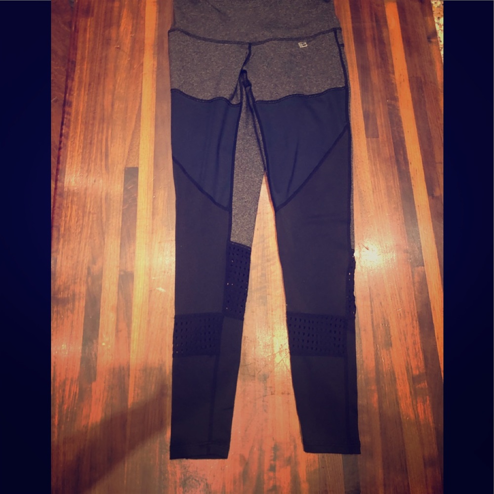Body Language Yoga Pants NWOT, xxs onzie